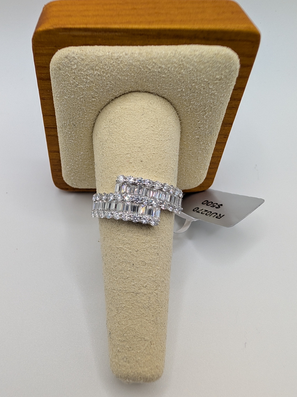 NWT 2.24CT Moissanite Bypass Ring S925 Sterling Silver Size 9
